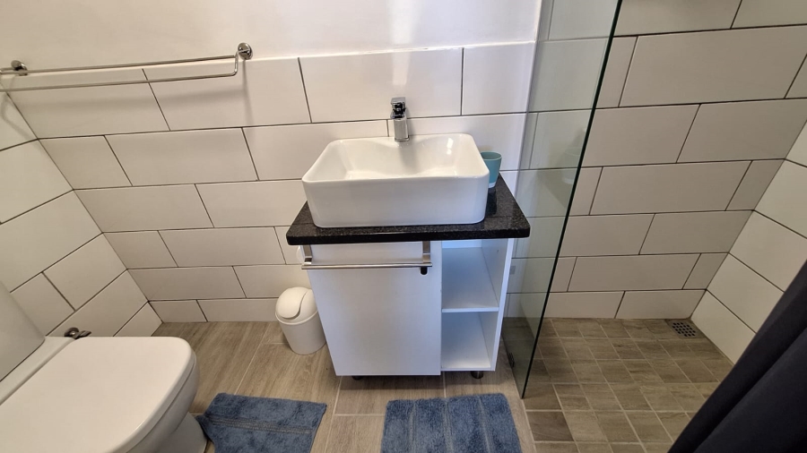 2 Bedroom Property for Sale in Stilbaai Wes Western Cape